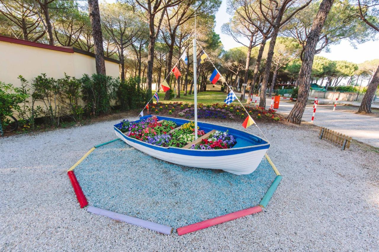 מרינה די ביבונה Camping Arcobaleno מראה חיצוני תמונה