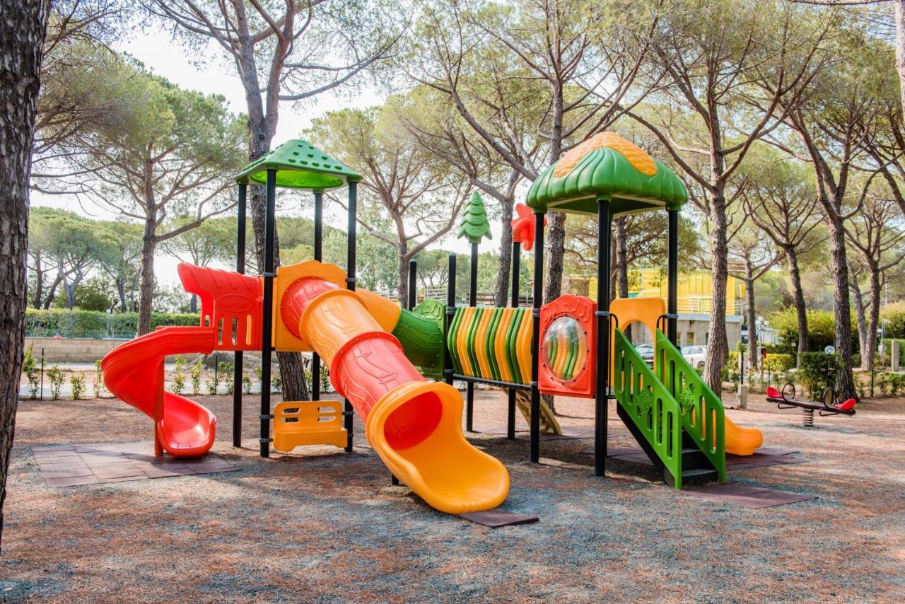 מרינה די ביבונה Camping Arcobaleno מראה חיצוני תמונה